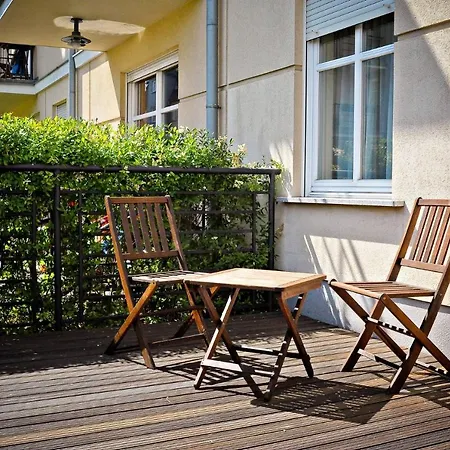 Grand - Parkur With Terrace 소포트